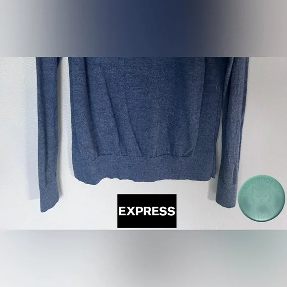 Blue Sweater Express size M - Picture 5 of 6